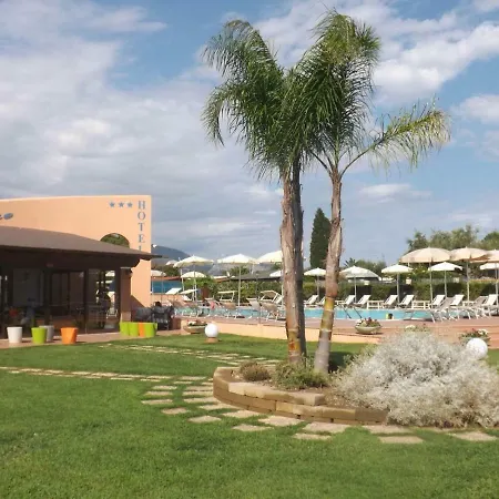 Hotell Ristorante Al Canto Delle Sirene